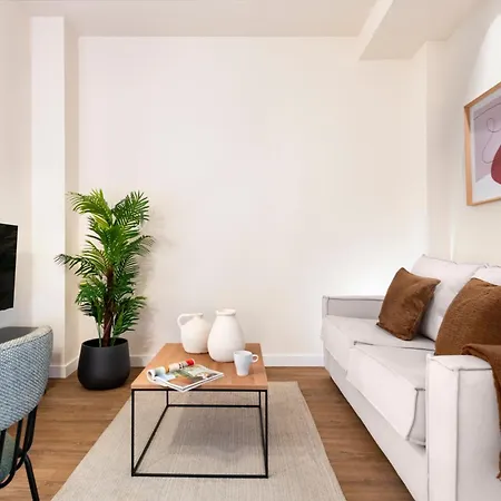 Magno Clavellinas Apartment *